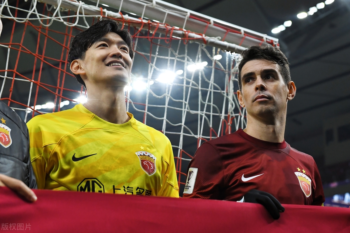 上海海港今晚门线救险,志在德国杯名次提升,气氛紧张,临场指挥获称赞(上海海港今晚比赛直播) 上海海港今晚门线救险,志在德国杯名次提升,气氛紧张,临场指挥获称赞(上海海港今晚比赛直播)